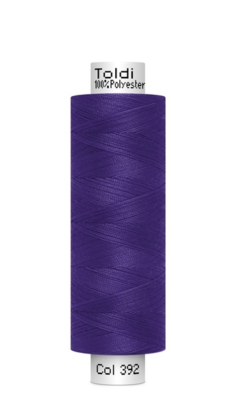Gütermann Allesnäher Toldi 500 Meter in Lila (392) – Hochwertiges Nähgarn aus 100% Polyester für Nähmaschinen und Handarbeiten in sattem Violett.
